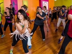 Zumba, Bisnis Triliunan yang Bermula dari Lupa Bawa Kaset