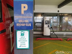 Asyik! Ada Dua SPKLU Baru di Jakarta, Masih Gratis