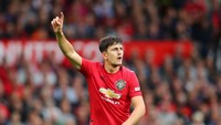 Manchester United mengeluarkan dana 87 juta euro untuk mendatangkan Harry Maguire dari Leicester City. Angka itu menjadikan Maguire sebagai bek termahal di dunia. Foto: Julian Finney/Getty Images