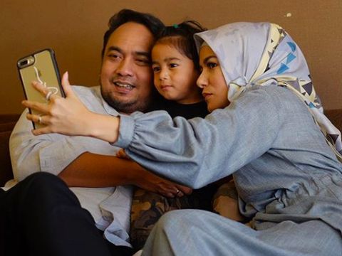 Alasan Meisya Siregar Merasa Lebih Santai Mendidik Si Bungsu
