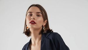 10 Blazer Kerja untuk Terlihat Lebih Profesional, Harga Rp 200 Ribuan