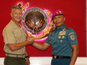Komandan Korps Marinir Terima Commander U.S. Marine Forces Pacific