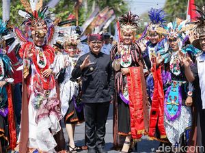 Karnaval Kebangsaan, Cara Pelajar Banyuwangi Meriahkan HUT RI