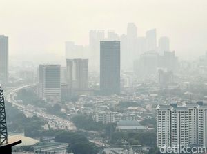 Data AirVisual Kamis Pagi: Udara Jakarta Terburuk Ke-3 di Dunia Data AirVisual Kamis Pagi: Udara Jakarta Terburuk Ke-3 di Dunia