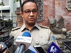 Jakarta Mulai Diguyur Hujan, Anies Harap Kualitas Udara Lebih Baik