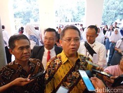 Ada Wacana KPI Awasi Netflix & YouTube, Ini Kata Menkominfo