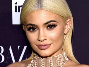 Kylie Jenner Donasi Rp 16,3 Miliar untuk Bantu Tenaga Medis Beli APD