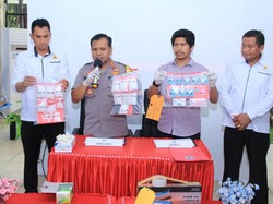 Kurir Narkoba di Kalsel Ditangkap, 1 Kg Sabu dan 800 Pil Ekstasi Disita
