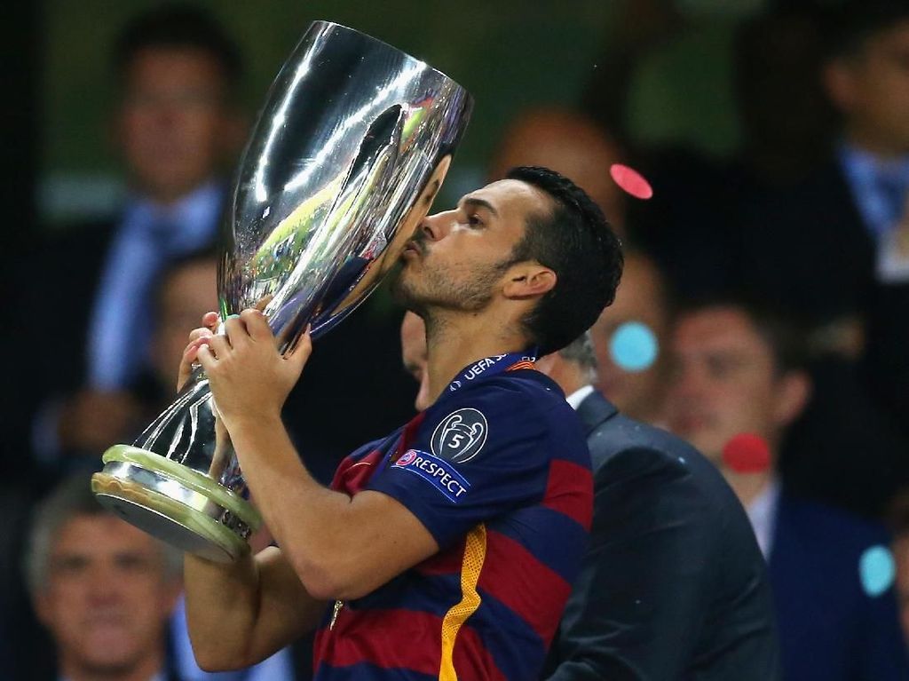 Pedro Menanti Trofi Piala Super Eropa Keempatnya
