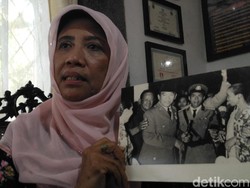 Olly Sastra, Wanita Pengibar Bendera Merah-Putih Pertama di Cirebon