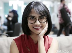 Mengenal ASMR yang Bikin Vanessa Angel Mendesah Lirih di Vlog Terbaru