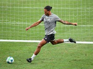 Tak Lagi Jadi Bek Termahal, Van Dijk: Yang Penting di Atas Lapangan