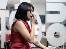 Mengingat Tangis Vanessa Angel saat Pisah dari Gala