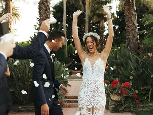 Biasa Bergaya Sporty, Atlet Golf Anggun Bergaun Transparan saat Menikah