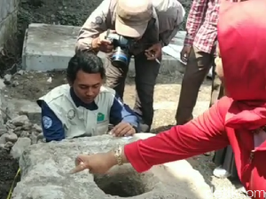 Pekerja Bangunan Temukan Yoni Peninggalan Kerajaan Kanjuruhan