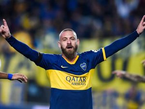 Cedera, De Rossi Batal Comeback dengan Timnas Italia