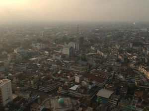 Kabut Asap Selimuti Kota Jambi