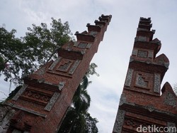 Menemukan Bali di China