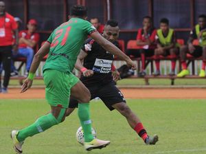 Dikalahkan Persipura, Kalteng Putra Tuding Wasit Tak Adil Dikalahkan Persipura, Kalteng Putra Tuding Wasit Tak Adil