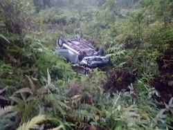 MPV Masuk Jurang di Riau, 2 Penumpang Tewas