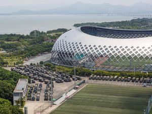 Hong Kong Menghangat, Artileri China Mendekat