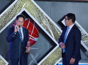 BCA Raih  Lifetime Achievement oleh IDX Channel