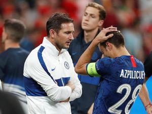 Kasihan Chelsea! Kasihan Chelsea!