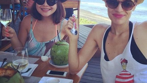 Ini Viola Maria Istri VJ Daniel yang Jago Masak