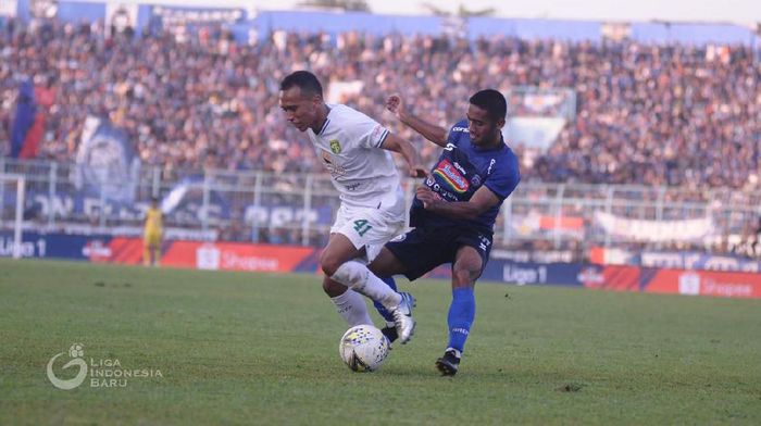Persebaya Surabaya dilumat Arema FC. (Foto: dok. Liga Indonesia) Persebaya Surabaya dilumat Arema FC. (Foto: dok. Liga Indonesia)