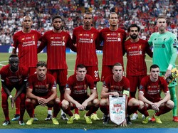 Liverpool menurunkan pemain seperti Adrian, Gomez, Matip, Van Dijk, Robertson, Fabinho, Milner, Henderson, Oxlade-Chamberlain, Mane, dan Salah. Reuters/John Sibley.