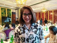 Cara Membuat Anak Nyaman Curhat ala Novita Angie