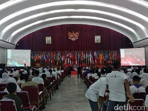 Cegah Radikalisme, TNI-Polri Bekali Milenial Bandung Nilai Pancasila