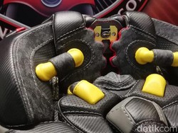 Amankah Jok Motor yang Dimodif Ekstrim?