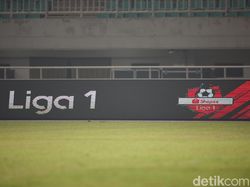 Arema Kalah karena Angin
