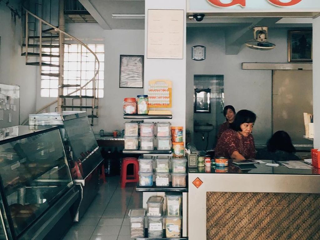 5 Bakery Tertua dan di Indonesia, Ada yang Berusia Lebih dari Seabad 5 Bakery Tertua dan di Indonesia, Ada yang Berusia Lebih dari Seabad