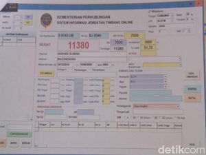 Sopir Marahi Petugas Jembatan Timbang di Ngawi Viral, Bupati Minta Cek Alat Sopir Marahi Petugas Jembatan Timbang di Ngawi Viral, Bupati Minta Cek Alat