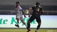 Berlaga di Stadion Pakansari, Cibinong, Kabupaten Bogor, Kamis (15/8/2019), Bali United langsung mengejutkan tuan rumah dengan mencetak gol di menit ke-11 lewat Stefano Lilipaly.
