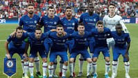 Chelsea menurunkan Kepa, Azpilicueta, Christensen, Zouma, Emerson, Jorginho, Kante, Kovacic, Pedro, Giroud, dan Pulisic. Reuters/Murad Sezer.