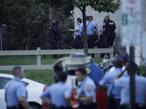 Detik-detik Penembakan di Philadelphia Saat Penggerebekan Narkoba