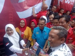 Tak Jaga Lingkungan, PKL Cicadas Bakal Disanksi Larangan Dagang