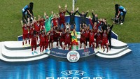 Liverpool menjuarai Piala Super Eropa 2019 setelah menaklukkan Chelsea lewat adu penalti. Reuters/Kemal Aslan.