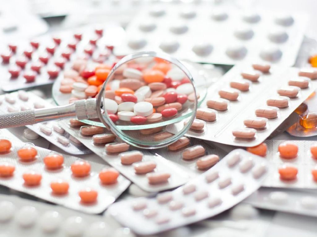 Duh! Konter HP di Purwakarta Jadi Tempat Jualan Obat Terlarang Duh! Konter HP di Purwakarta Jadi Tempat Jualan Obat Terlarang