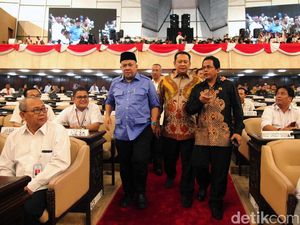 Pimpinan DPR, MPR, dan DPD Tinjau Gladi Resik Sidang Tahunan