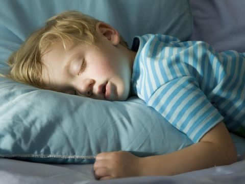 Cara Membuat Anak Tidak Takut dan Mau Tidur Sendiri