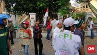 Asrama mahasiswa Papua di Jalan Kalasan, Surabaya, disatroni massa dari berbagai ormas