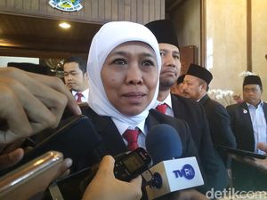 Khofifah Minta Maaf jika Ada Ucapan Warganya Singgung Masyarakat Papua Khofifah Minta Maaf jika Ada Ucapan Warganya Singgung Masyarakat Papua
