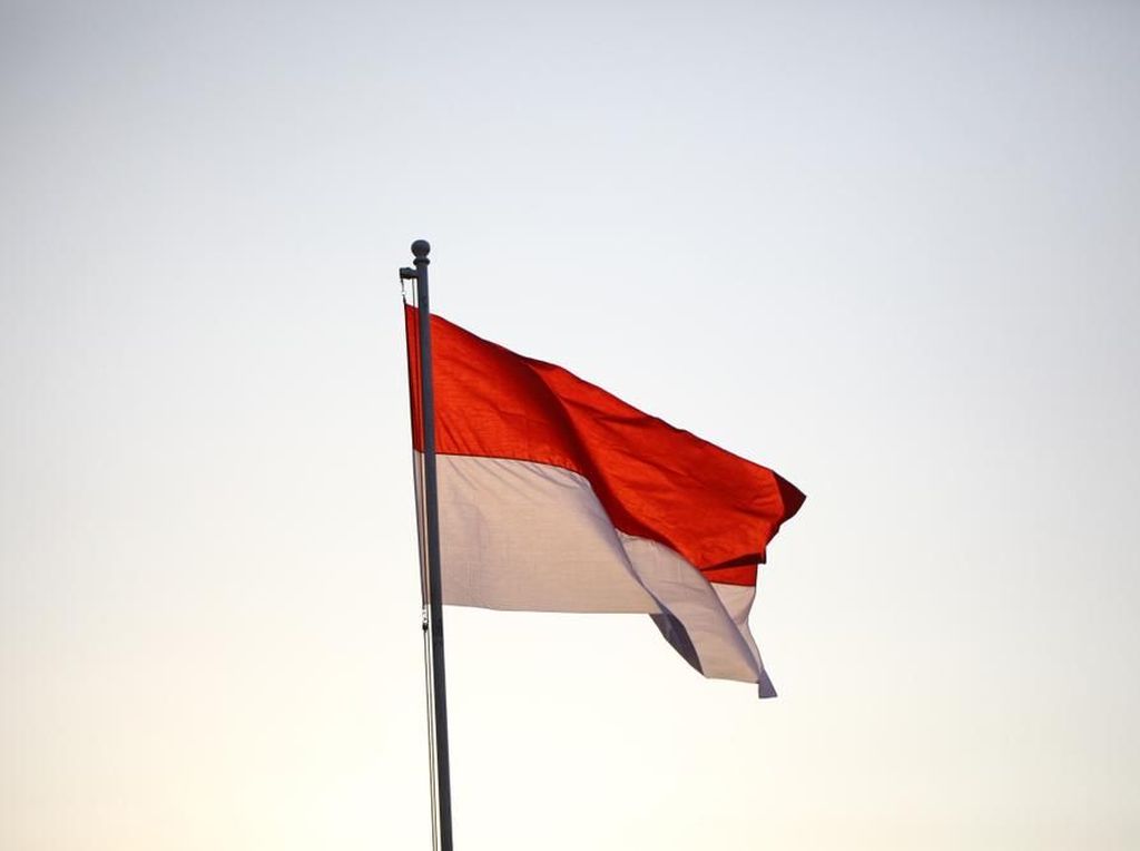 RUU KUHP: Pakai Bendera Merah Putih untuk Iklan Komersial Dipidana RUU KUHP: Pakai Bendera Merah Putih untuk Iklan Komersial Dipidana