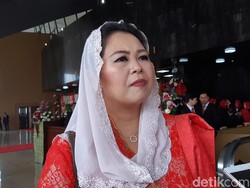 Sosok Yenny Wahid, Putri Gus Dur yang Jadi Komisaris Garuda