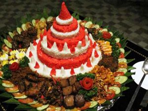 Rayakan HUT RI Ke-74 Dengan Makanan Nuansa Merah Putih