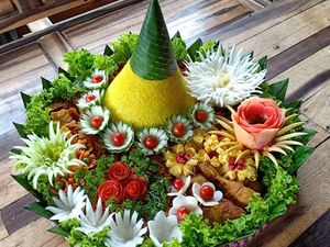 Cara Membuat Nasi Tumpeng 17 Agustus Plus Lauk-pauknya Cara Membuat Nasi Tumpeng 17 Agustus Plus Lauk-pauknya